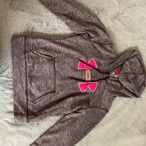 Under Armour Sweatshirt